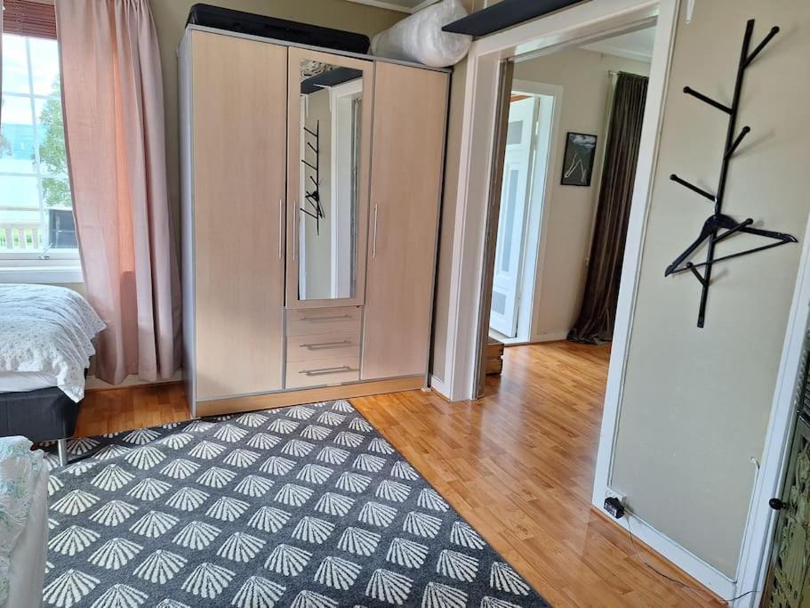 Privat Leilighet Pa Gard Med Badstue Og Nordlys Narvik Luaran gambar
